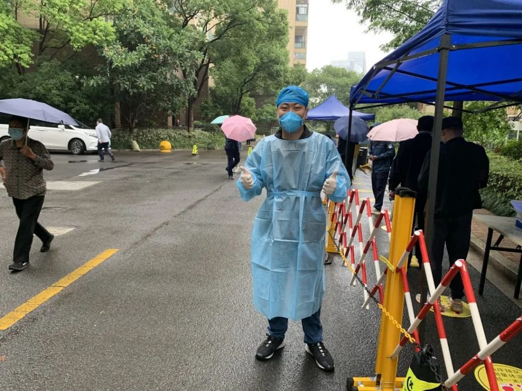 科信戰(zhàn)“疫”系列報道 | 抗“疫”一線黨旗揚，志愿服務顯擔當