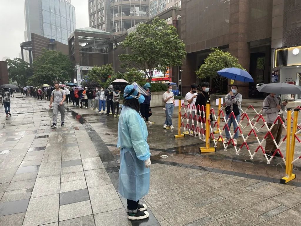 科信戰(zhàn)“疫”系列報道 | 抗“疫”一線黨旗揚，志愿服務顯擔當